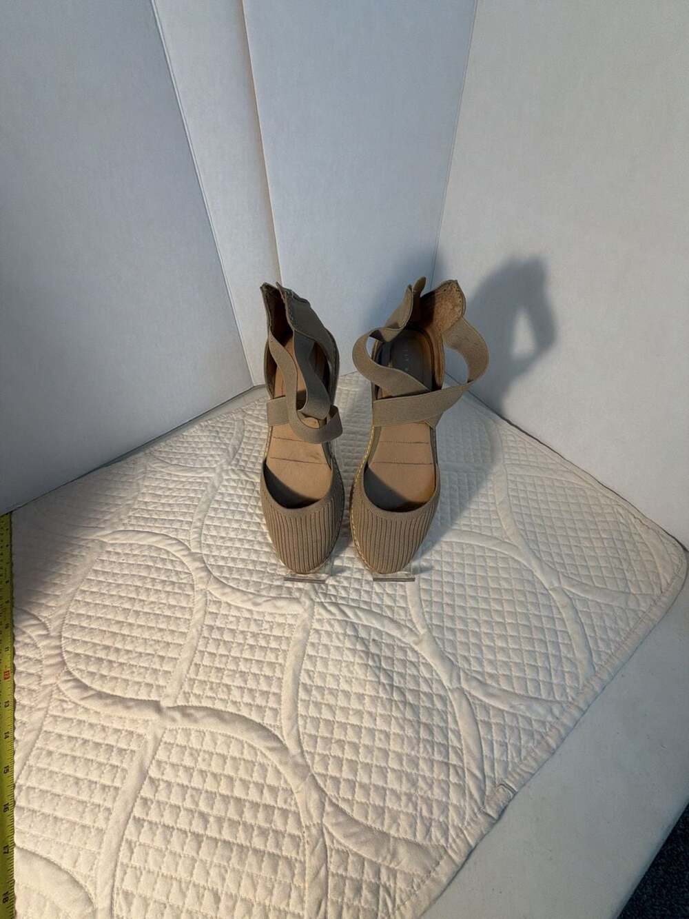 Kelly & Katie Autumn Women's Beige Knit Espadrille Wedge Sandals